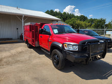 Load image into Gallery viewer, 2008 Dodge Ram 5500 4x4
