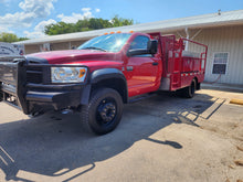 Load image into Gallery viewer, 2008 Dodge Ram 5500 4x4
